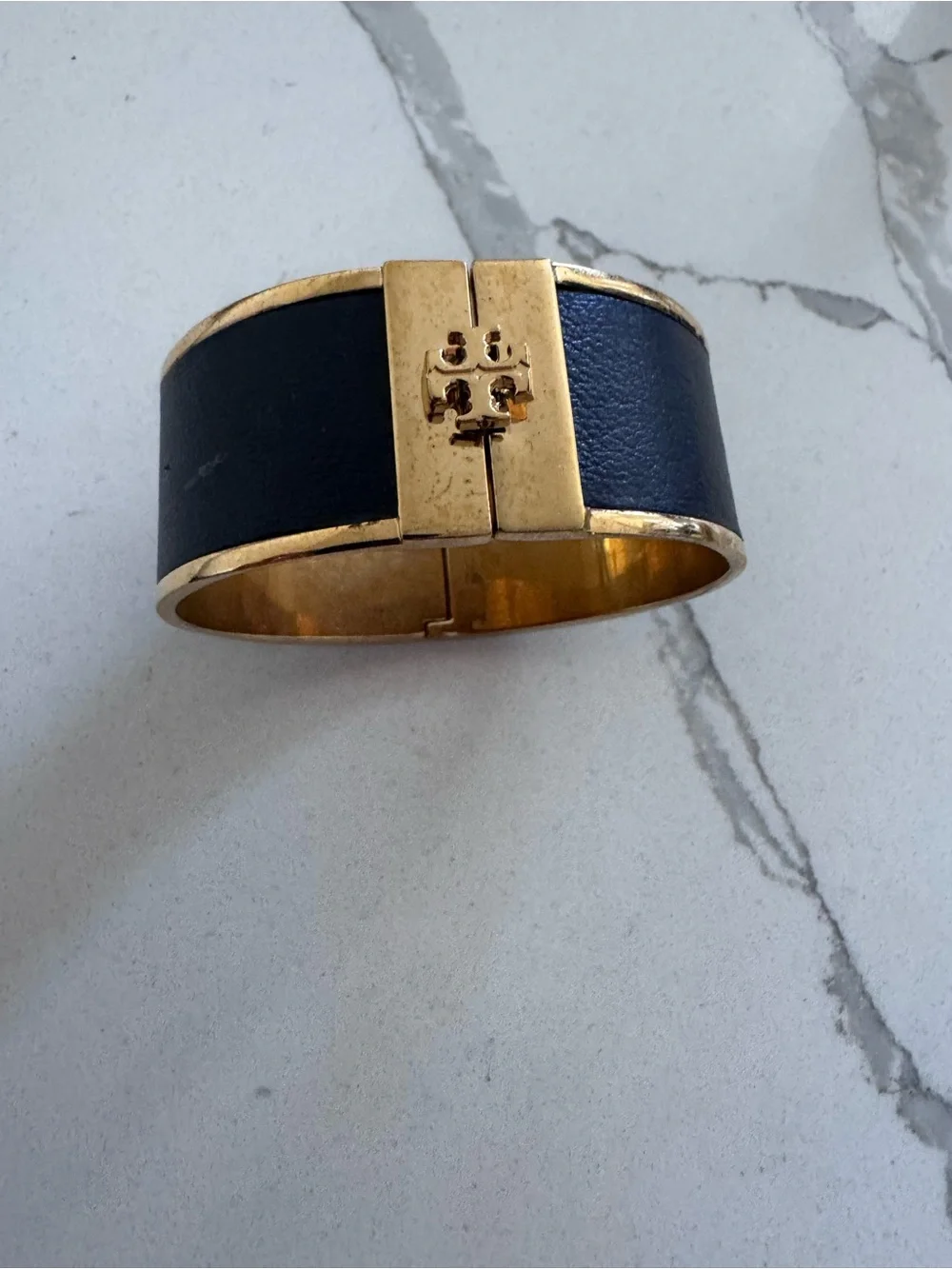 Tory Burch Black and Gold Logo Hinge Bracelet